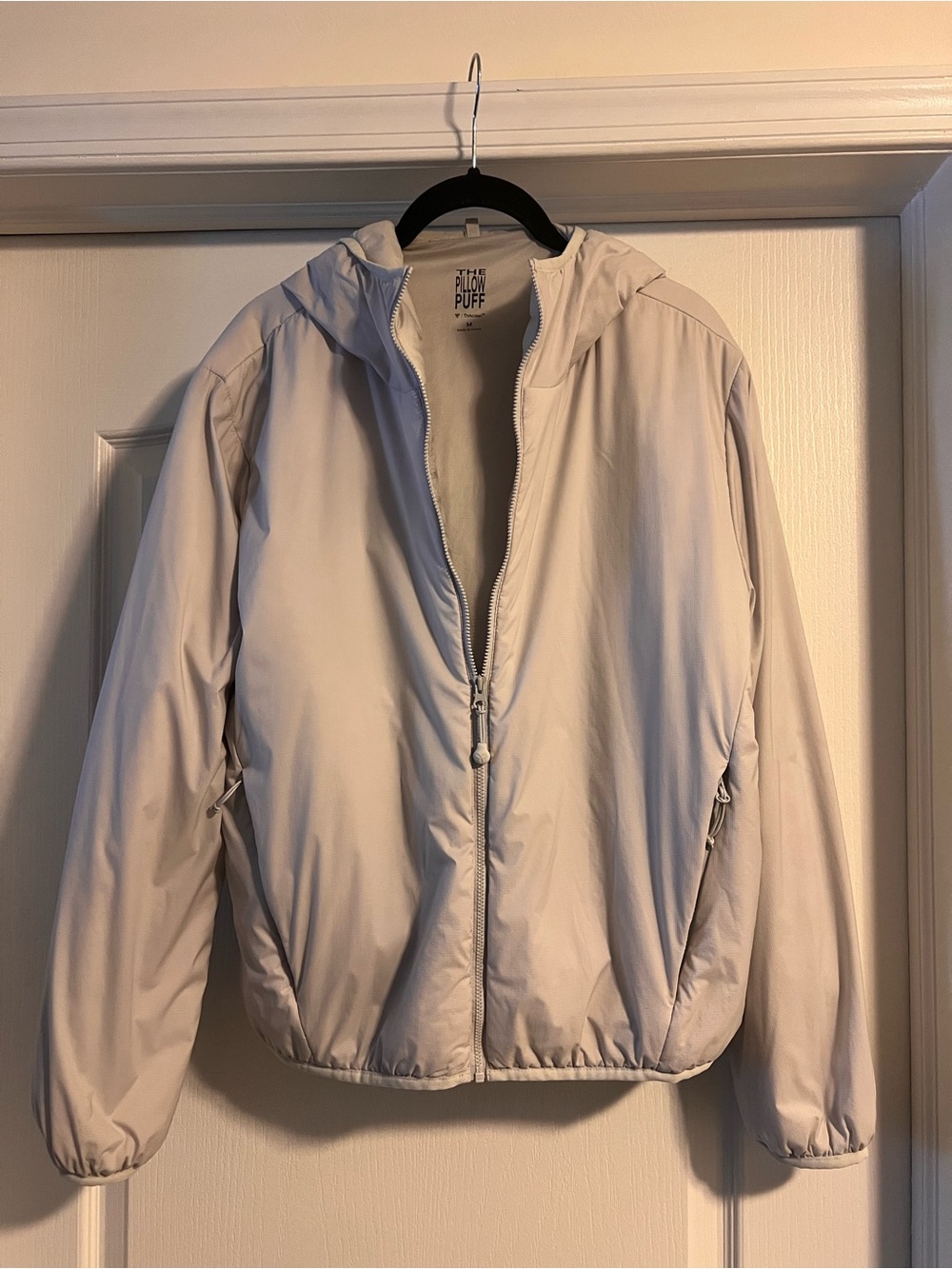 Aritzia The Pillow Puff Hooded Puffer Jacket - Chromy